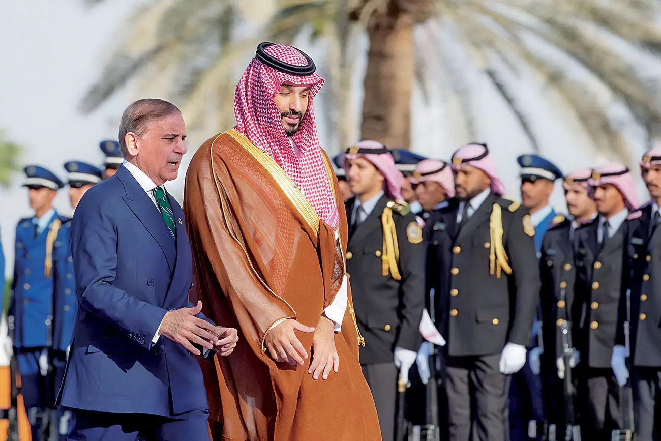 عصر جدید روابط پاکستان و عربستان/ پیمان دفاعی اسلامآباد و ریاض چه معنایی برای منطقه و جهان دارد؟